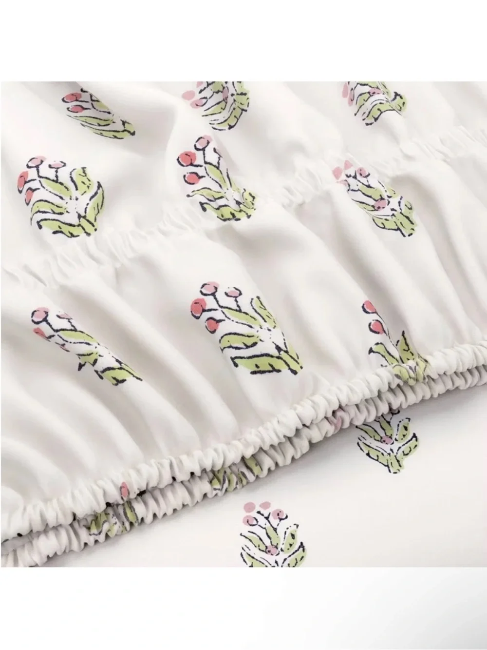 NWT Twin/Twin XL 310 Thread Count Teen Block Print Ruffle Sheet Set Pink/Cream